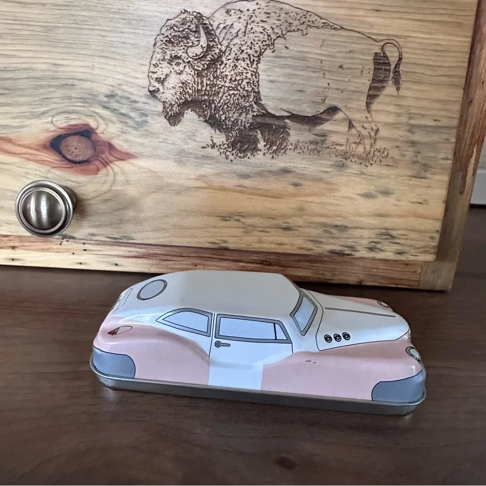 Fossil Vintage watch tin from 1993 Car Shaped Tin Box
